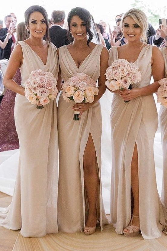 Fashion Ivory V-Neck Ruffles Side Slit Bridesmaid Dress