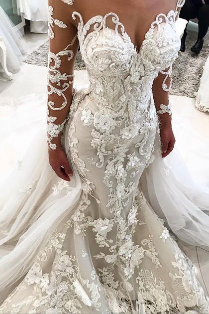 Charming 3D Floral Appliqués Long Sleeve Mermaid Wedding Dress