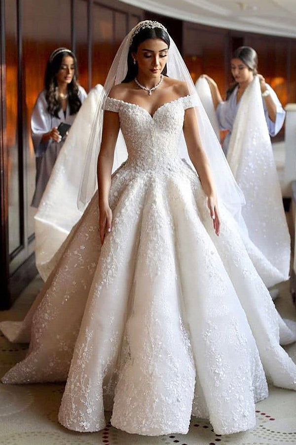 Off The Shoulder Princess Ball Gown Wedding Dress with Appliques