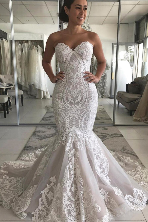 Strapless Sexy Backless Mermaid Lace Wedding Dress with Court Train